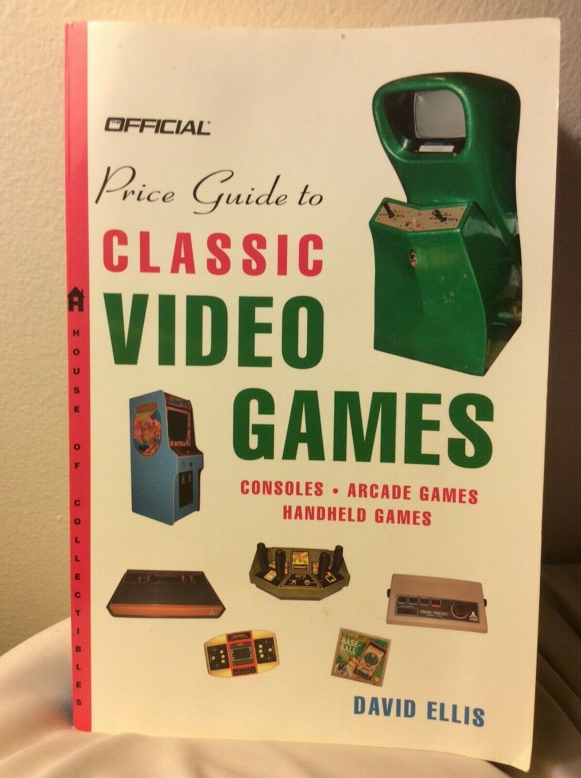 RARE Vtg 70s-90s Video Game Price Guide book console arcade atari nes n64 ps1 80