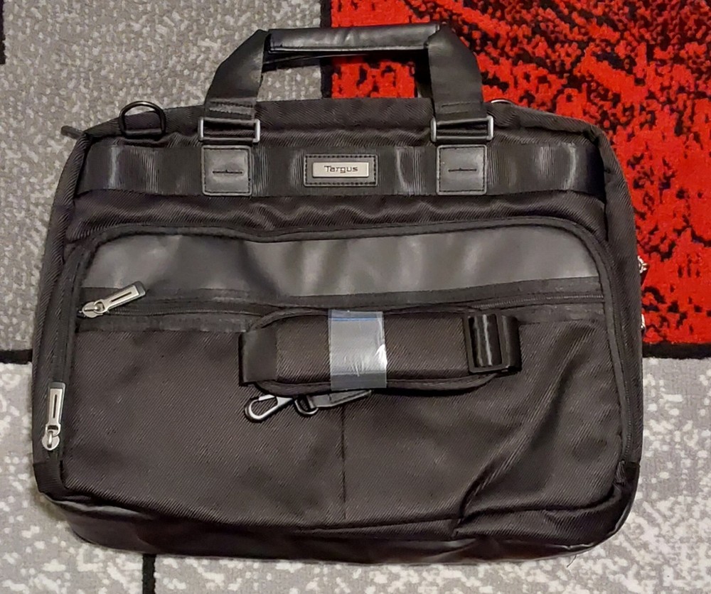 Targus Slim Topload 15.6 Inch Black Laptop Bag New With Tags