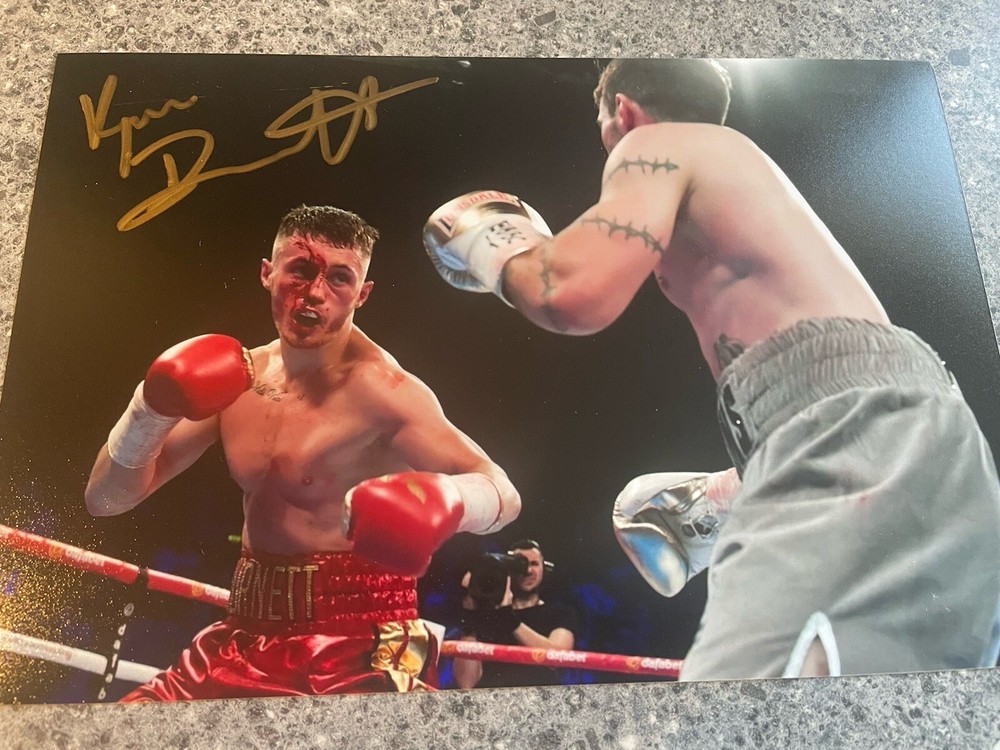 Unified Champ RYAN BURNETT Signed Boxing Photo. Boxing Memorabilia Autographs-image