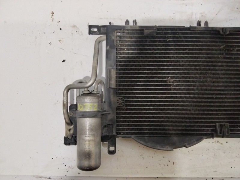 09165715 condensador radiador aire acondicionado OPEL CORSA C 2000 1846495