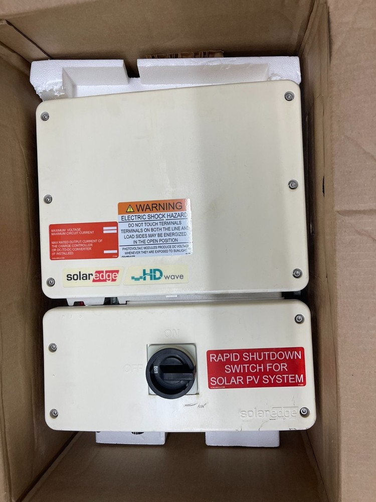 SolarEdge SE5000H-US HD-Wave Grid-Tie Solar Inverter – 5000W – 240V