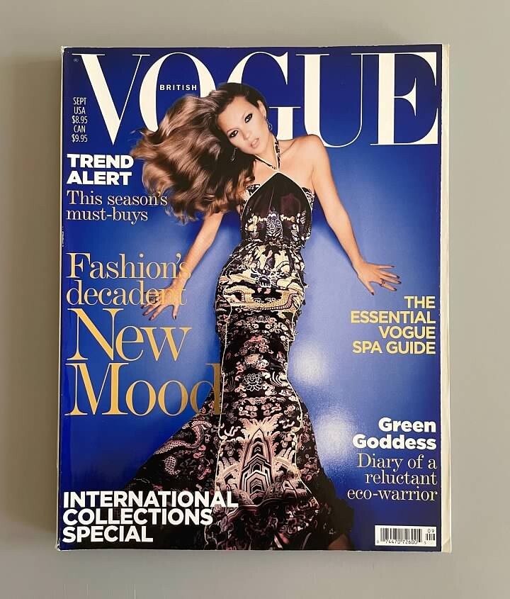 British Vogue September 2004 Magazine Kate Moss Cover