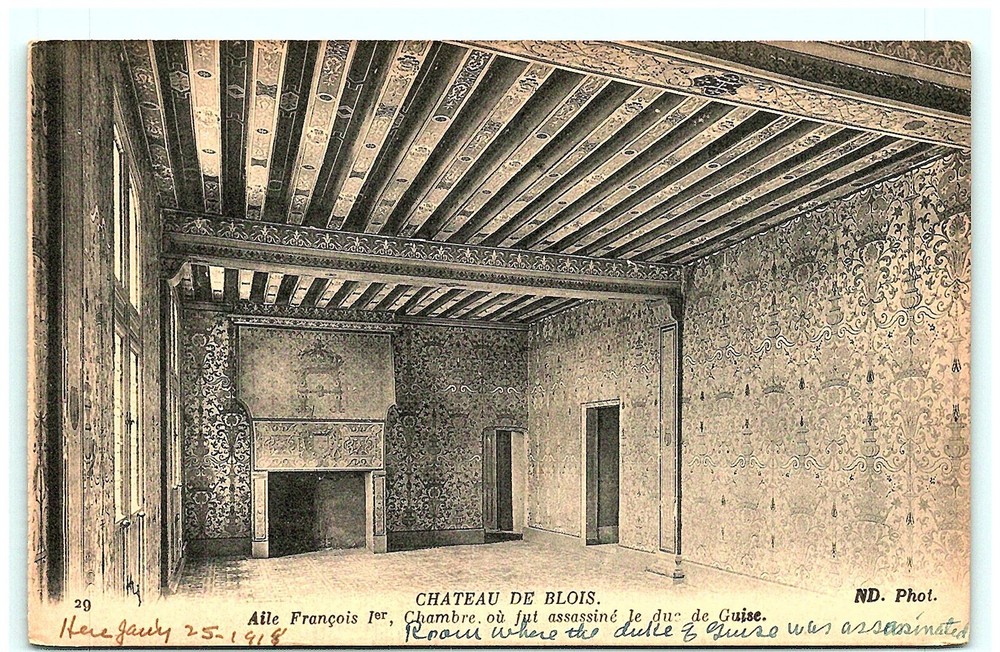 S02-1046, Chambre, Chateau De Blois, **Vintage Postcard.