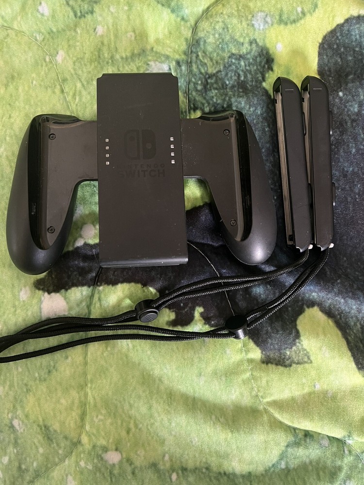 Nintendo Joy-Con Controller - Black With Bonus Single Joy Con Attachments)