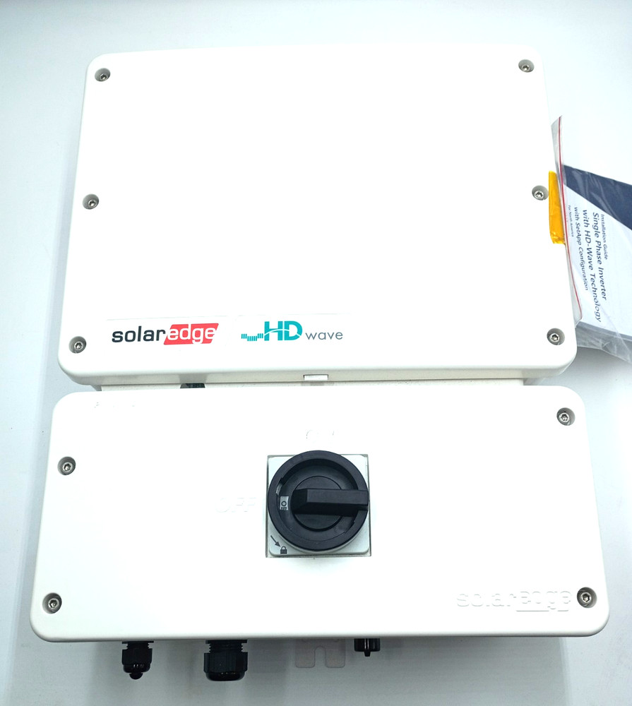 Solaredge SE7600H-US000BEU4 240V 7600W Single Phase Inverter with HD-Wave