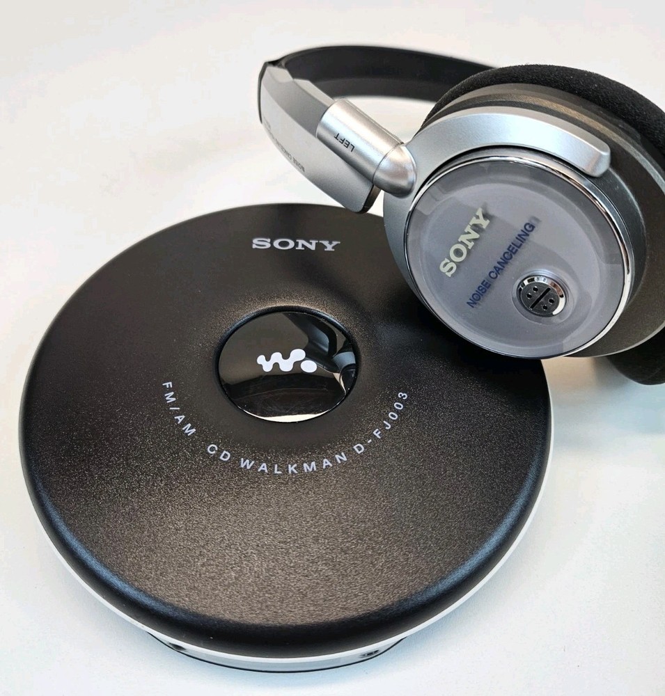 Sony Walkman D-FJ003 AM/FM CD w/ MDR-NC6 Noise Canceling Headphones Tested/EUC!!