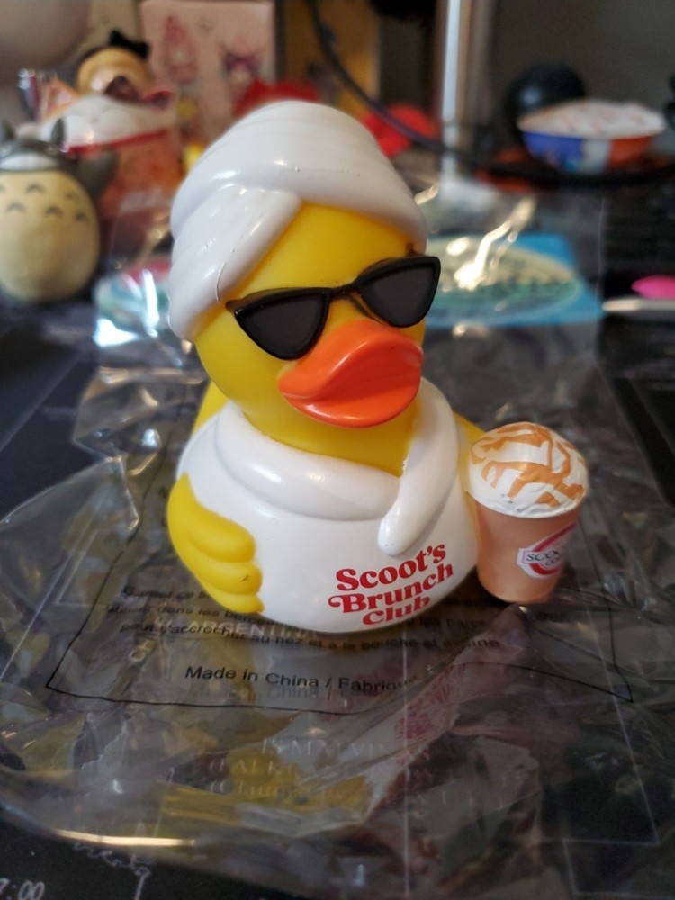 New NIP Scooter’s Coffee Rubber Ducky Duck Limited Promo Collectable Unopened