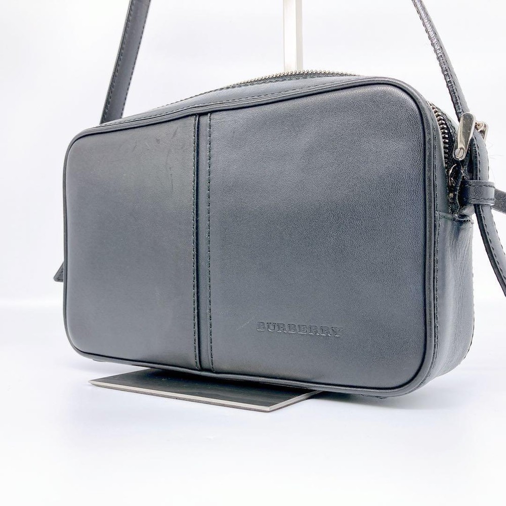 Burberry Shoulder Bag Nova Check Leather Black Authentic F10241617