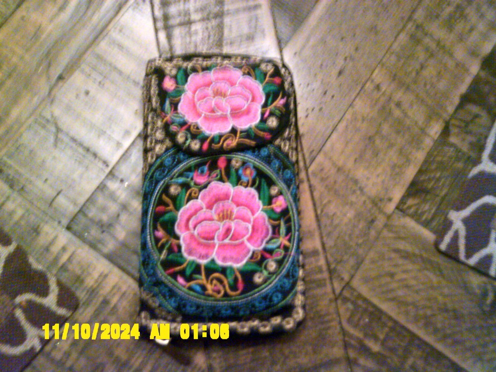 Stylish Women's Handbag for Everyday Use