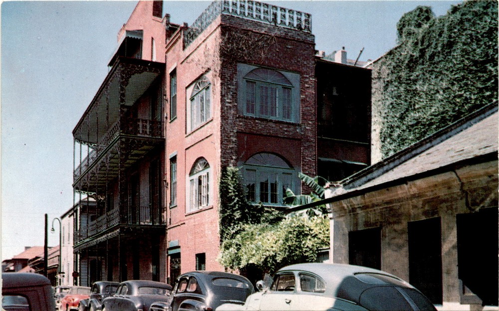 Vieux Carre, New Orleans, Louisiana, Louisiana News Co., Plastichrome, Postcard