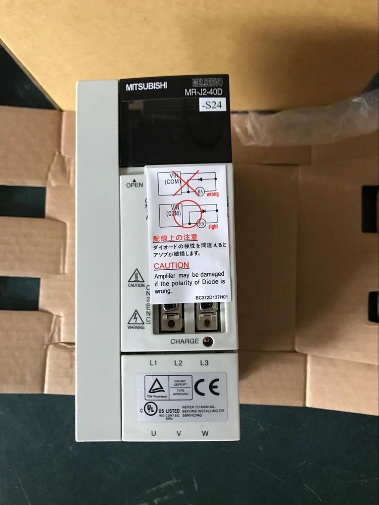AC SERVO DRIVER MR-J2-40D-S24 MRJ240DS24 NEW FREE EXPEDITED SHIPPING #A6-4