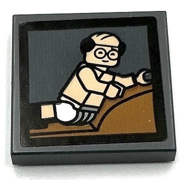 Lego New Dark Bluish Gray Tile 2 x 2 George Louis Costanza Minifigure Sticker