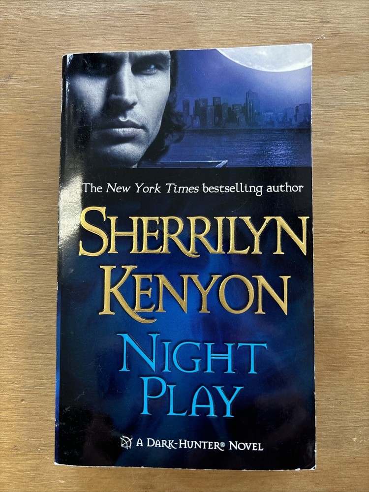 Night Play by Sherrilyn Kenyon (2004, Mass Market) NICE
