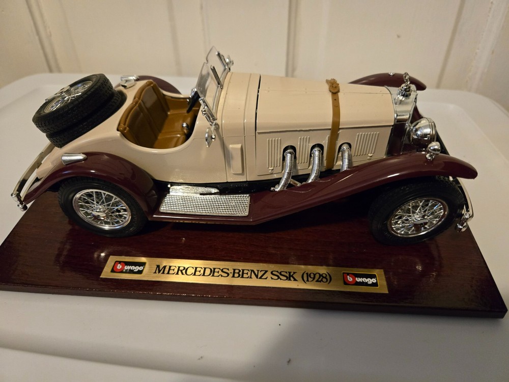 1/18 Scale Bburago 1928 Mercedes-Benz SSK
