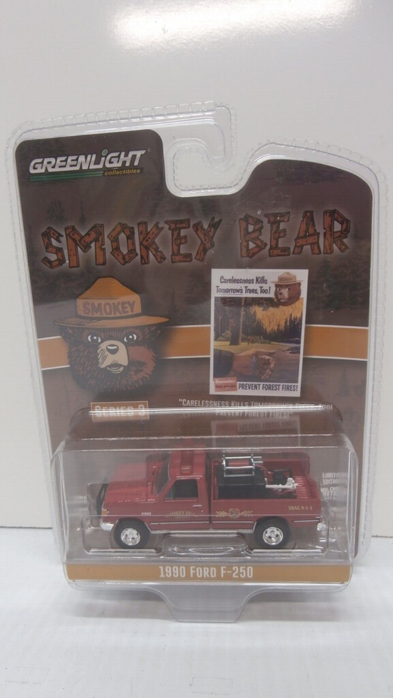 1990 Ford F-250 w/ Fire Equipment Diecast 1:64 Scale Model - Greenlight 38060E