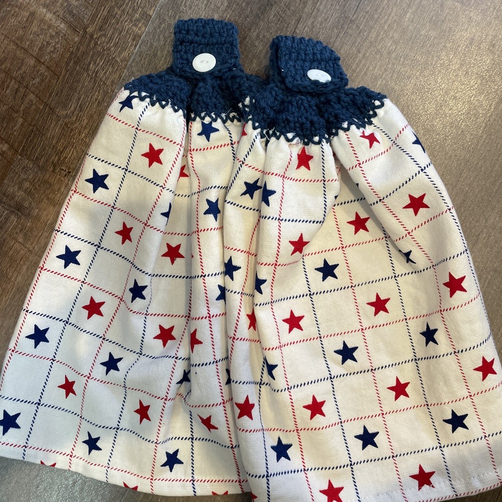 PLUSH HAND CROCHETED TOP HANGING KITCHEN TOWELS.  Red White Blue.