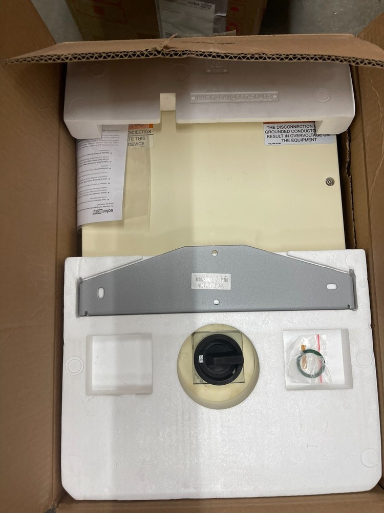 SolarEdge SE3800H-US000BNU4 HD-Wave Grid-Tie Solar Inverter – 3800W – 240V