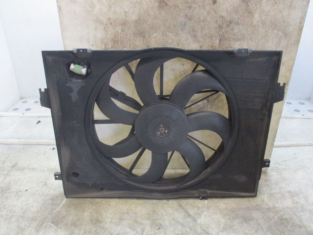 Hyundai TUCSON I 253862E250 Cooling Fan