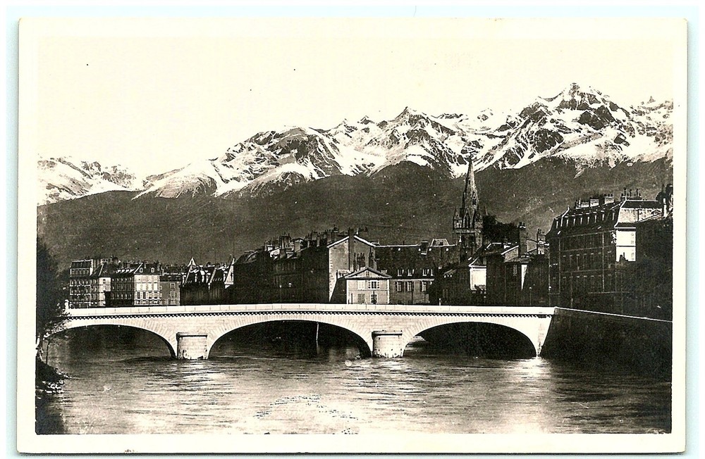 S02-0917, Pont De L'hopital Et Les Alpes, Grenoble, **Vintage Postcard.