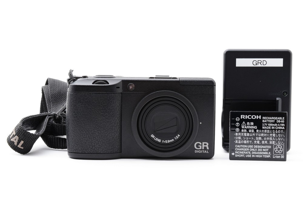 [MINT+] RICOH GR DIGITAL II 10.1MP compact camera (ShutterCount:1251) From JAPAN