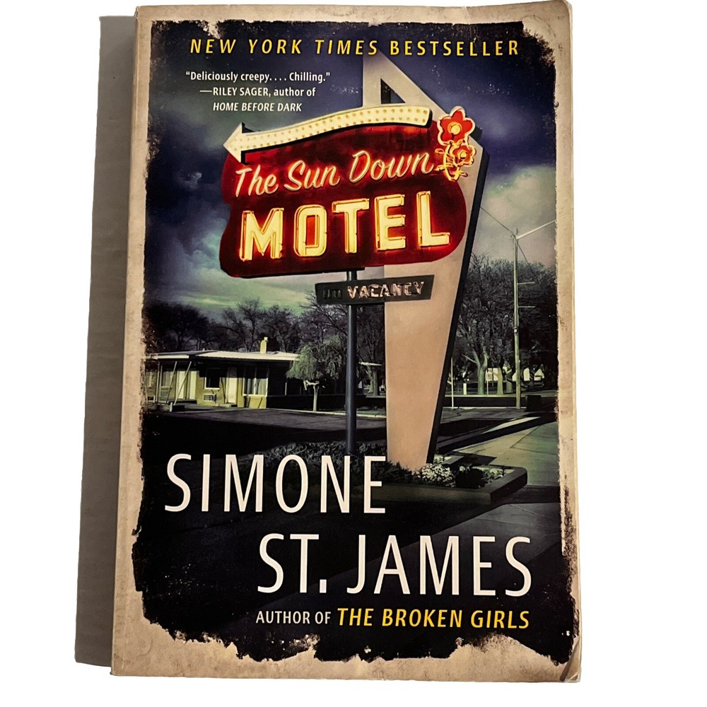 The Sun Down Motel By Simone St James Soft Cover Book Pre Owned Good Condition