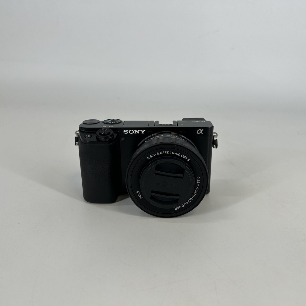 Sony Alpha 6100 24.2MP Mirrorless Camera with 8GB Memory Excellent Condition-image