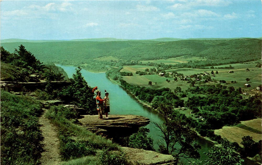 Wyalusing Rocks, Susquehanna River, Endless Mountains, Northwestern Postcard