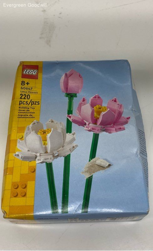 LEGO Lotus Flower Building Kit 40647 Brand New Sealed