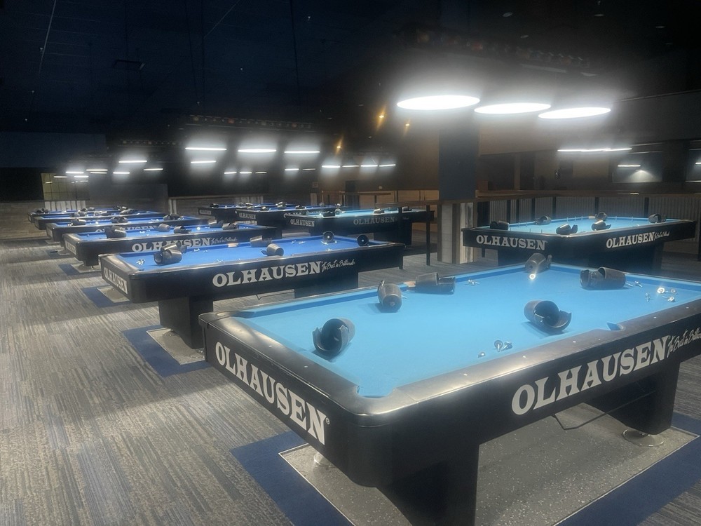 Olhaunsen Tournament Pro Blue And Black Pool Table/s