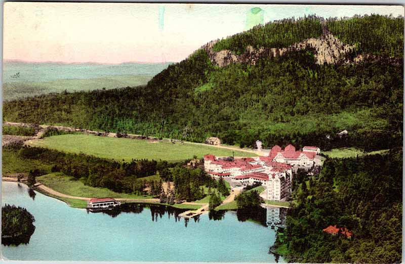 Postcard BUILDING SCENE Dixville Notch New Hampshire NH 11/8 AK6501